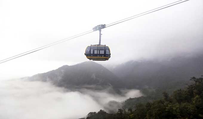 World’s longest cable car system unveiled in Lao Cai