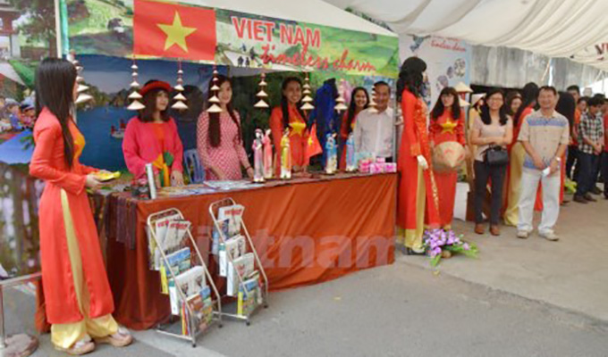 Le Viet Nam dévoile ses charmes à la Fête de l'ASEAN+3 au Cambodge