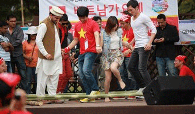 Le Viet Nam au Festival Ariang 2015 en République de Corée