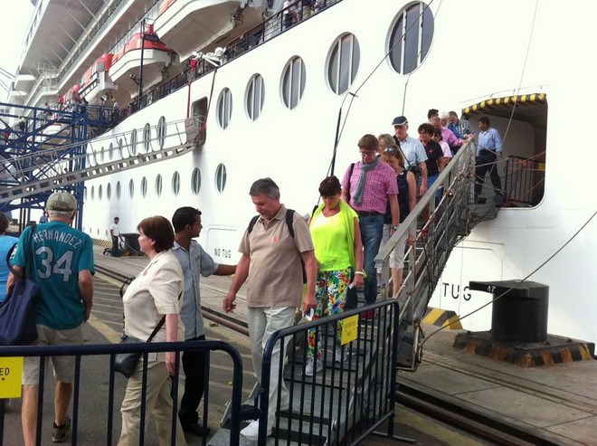 Viet Nam welcomes nearly 2,200 cruise ship tourists