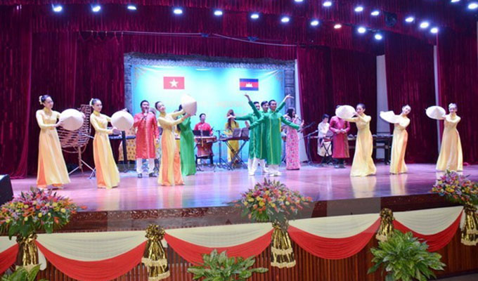 Ouverture de la Semaine de la culture du Viet Nam au Cambodge