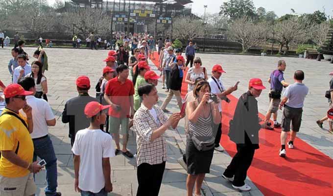 Un nombre record de touristes chinois visite le Viet Nam pendant le Têt