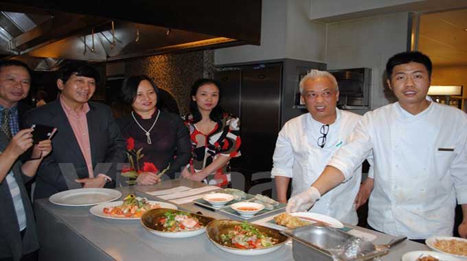 Viet Nam’s cuisine rouses appetite in South Africa
