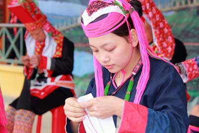 Beauty of Dao ethnic women 