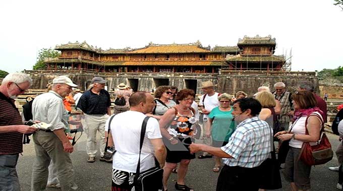 Thua Thien-Hue receives over 2 million tourists in 8 months