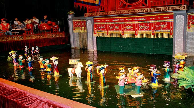 Traditional puppet show celebrates Viet Nam and Thailand ties
