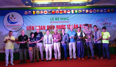 Clôture du 5e Festival international du cerf-volant à Vung Tàu