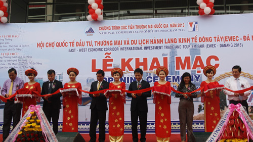 EWEC Trade and Tourism Fair 2014 opens in Da Nang