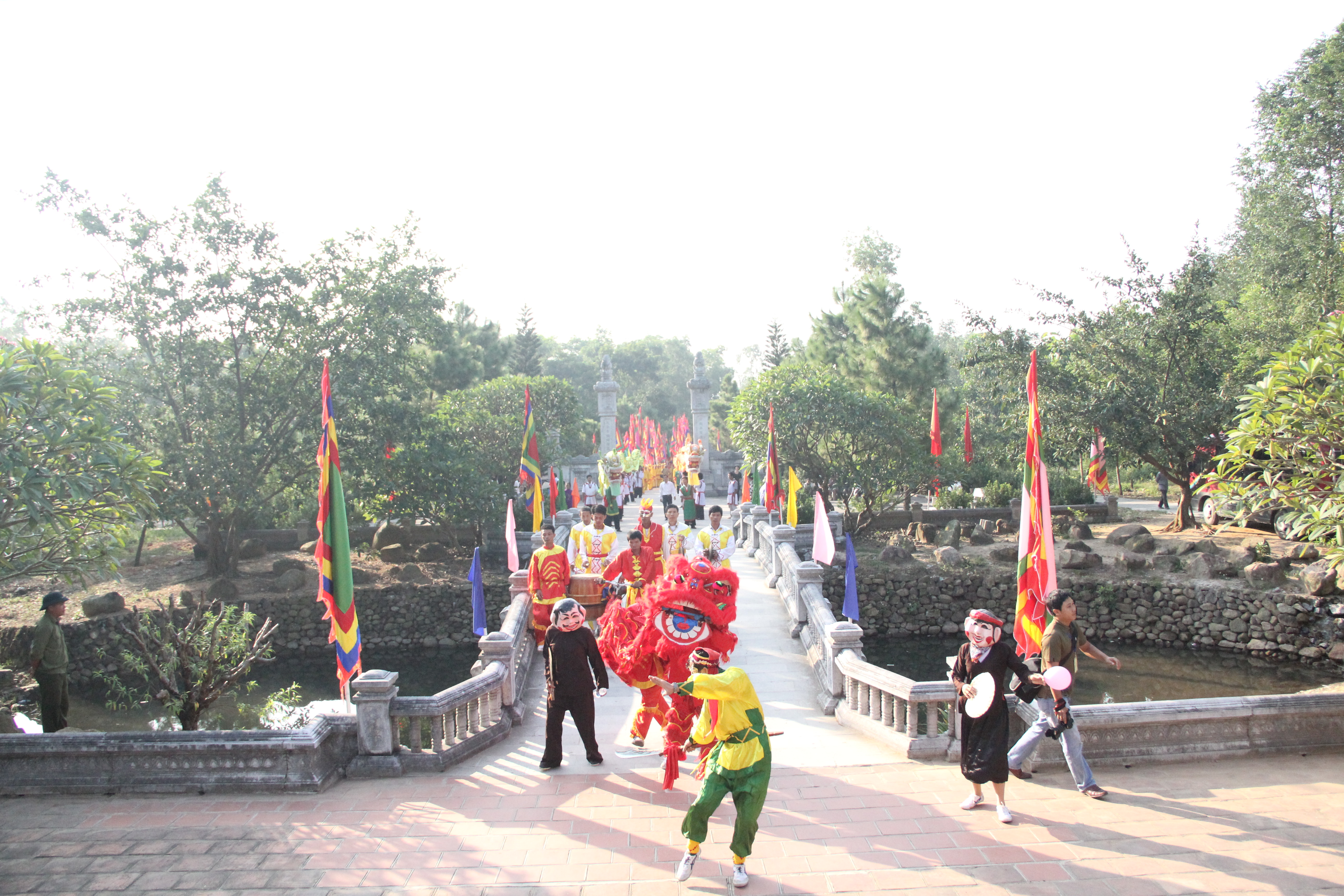 Chương trình lễ hội mùa Thu Côn Sơn – Kiếp Bạc năm 2014