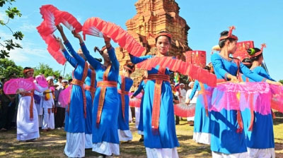Cham people in Ninh Thuan province celebrate Kate festival 