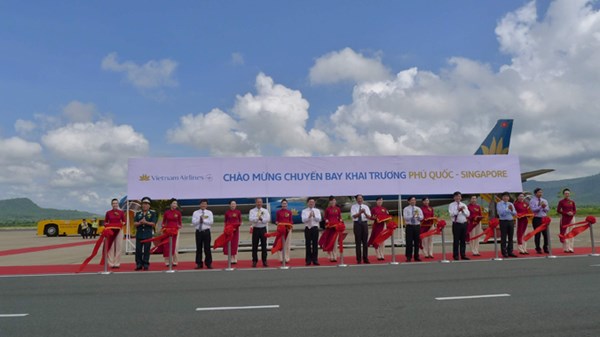 Air route launched between Phu Quoc and Singapore