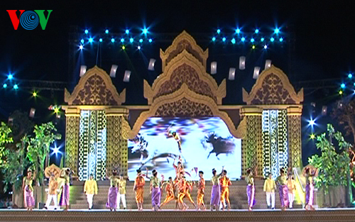 Bế mạc Ngày hội văn hóa của đồng bào Khmer Nam Bộ