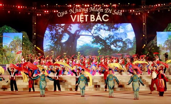 Khai mạc Chương trình du lịch "Qua những miền di sản Việt Bắc"