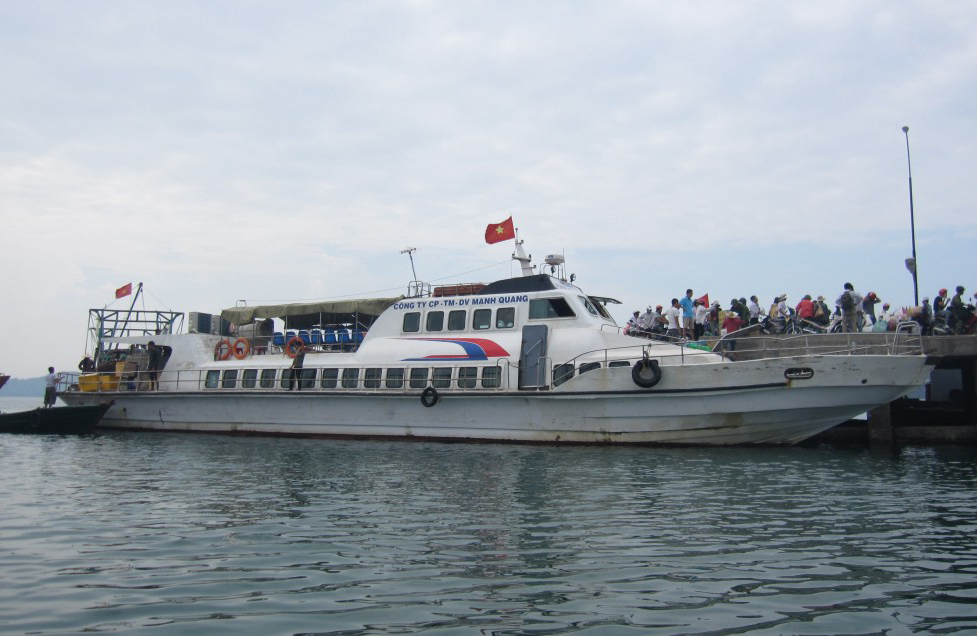 Sẽ đưa tàu cao tốc chất lượng cao Vân Đồn - Cô Tô hoạt động vào 25/12/2014