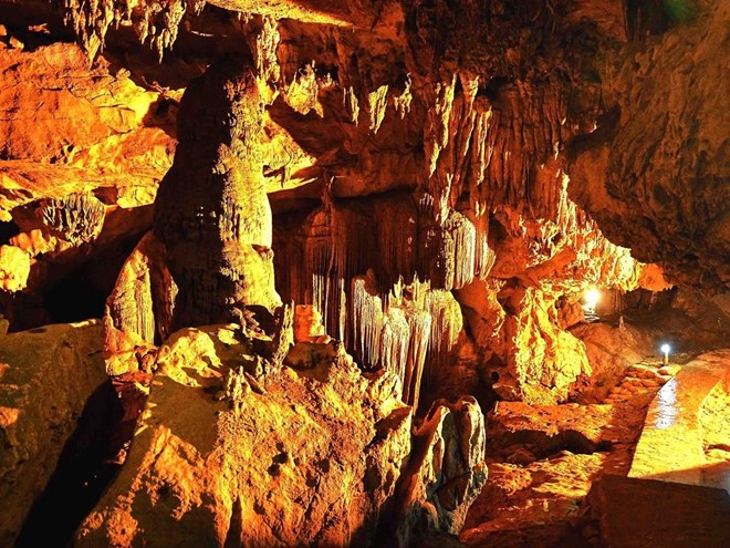 Largest volcanic cavern system discovered in Dak Nong 