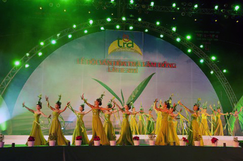 Lễ hội cuối năm rộn ràng ở Lâm Đồng