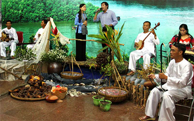 Festival held for renowned Vietnamese folk music
