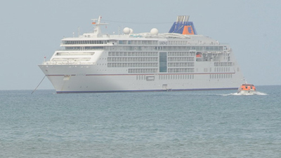 Tàu du lịch quốc tế chở 600 du khách đến Phú Quốc