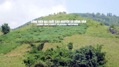 Xây dựng Cao nguyên đá Đồng Văn thành Công viên địa chất đặc thù