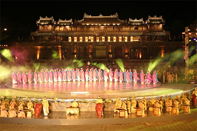 2014 Hue Festival attracts numerous tourists