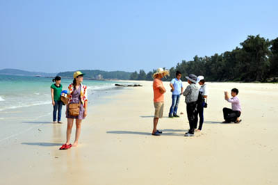 Hà Nội khảo sát xây dựng tour du lịch biển, đảo 