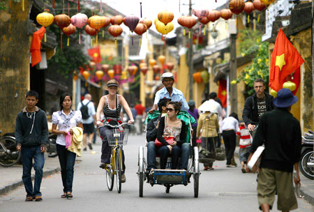 Quang Nam holds “Hoi An’s Environment and Heritage Year”