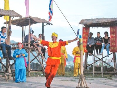 Establishing heritage document “Bai Choi game of Vietnamese people”