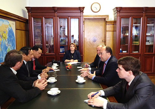 Tổng cục trưởng Nguyễn Văn Tuấn làm việc với Tổng cục trưởng TCDL Liên Bang Nga