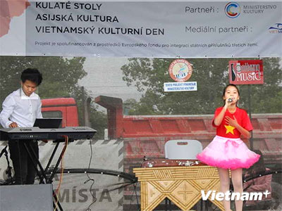 Vietnamese culture highlighted in Czech