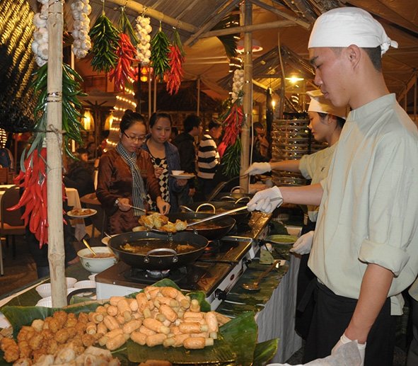 Furama Resort Danang runs culture and food events