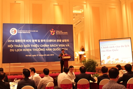 Hàn Quốc nới lỏng visa cho khách du lịch Việt Nam
