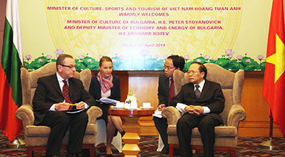 Enhancing cultural cooperation between Vietnam and Bungary