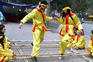 Những nét văn hóa đặc sắc của Hà Nội tại Hội Xuân Giáp Ngọ