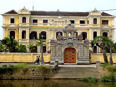 Visitors to gain free entrance to An Dinh Palace in Hue
