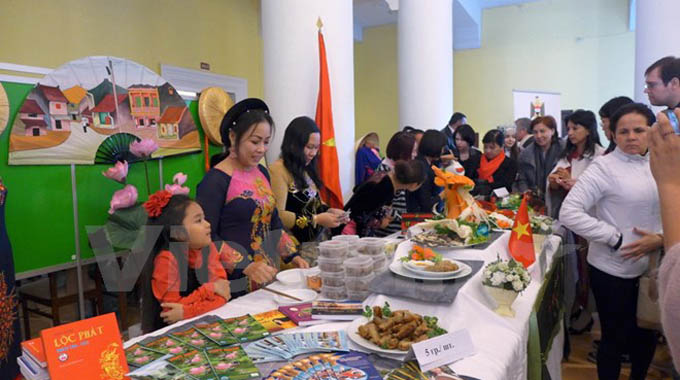 Việt Nam tham gia lễ hội văn hóa, ẩm thực châu Á tại Kiev