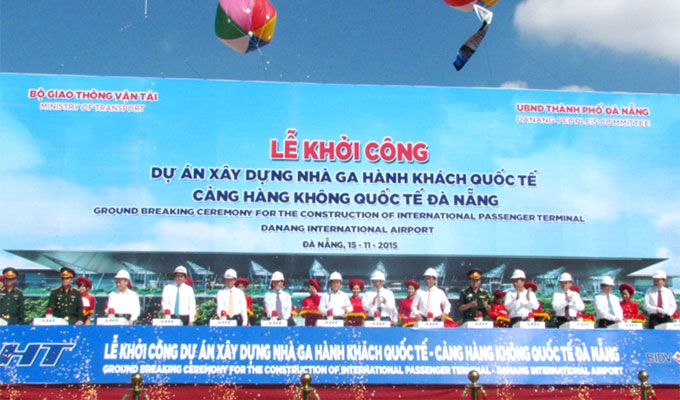 Launching the construction of international passenger terminal at Da Nang International Airport