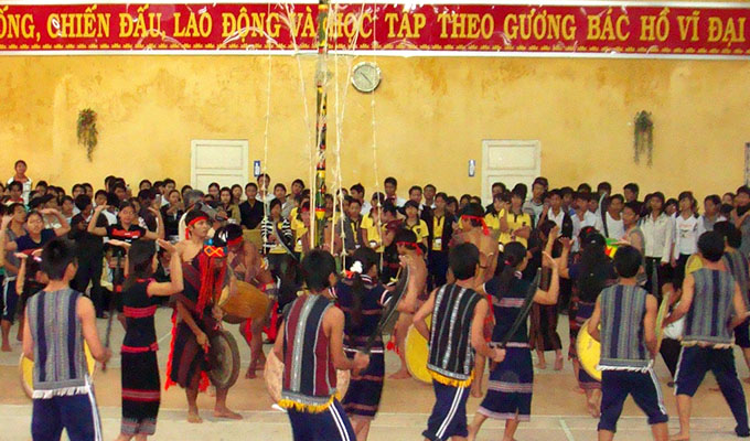 Quảng Nam phục dựng lễ hội “Ăn mừng lúa mới” cho học sinh miền núi
