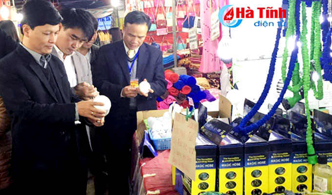 Hà Tĩnh: Khai mạc Hội chợ thương mại Hồng Lĩnh năm 2015