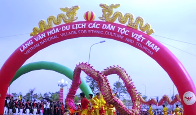 Nhiều hoạt động phong phú chào năm mới 2016 tại Làng Văn hóa - Du lịch các dân tộc Việt Nam