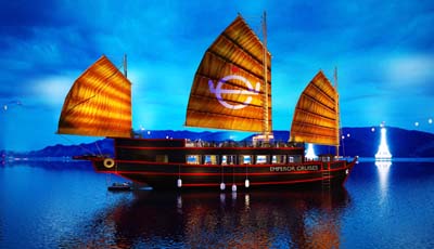 Khám phá Nha Trang với Emperor Cruises 