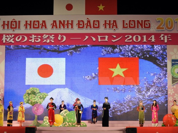 Sắp tổ chức Lễ hội hoa Anh đào Hạ Long 2015 tại Quảng Ninh