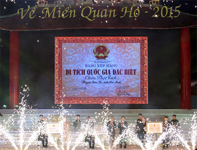 Art performance honours Bac Ninh folk singing, relics