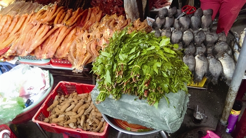 Un marché cambodgien au cœur de Hô Chi Minh-Ville
