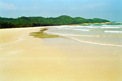 Pristine beaches of Viet Nam 