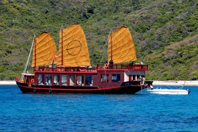 The very first luxury cruises in Nha Trang Bay