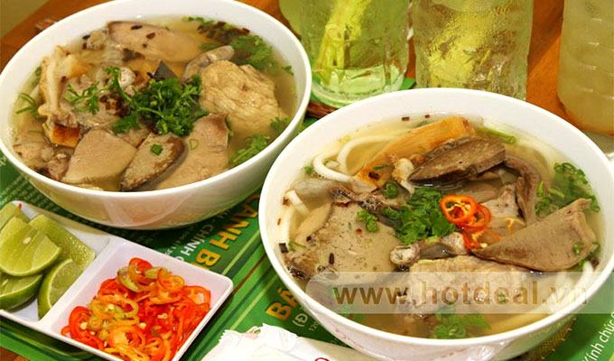 Banh canh Ben Co is a specialty of Tra Vinh