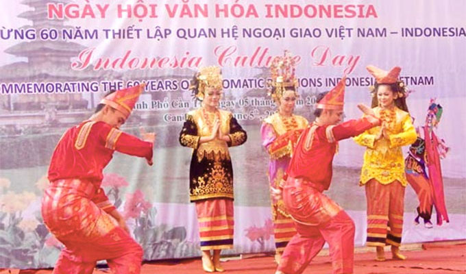 Indonesian Culture Day opens in Can Tho
