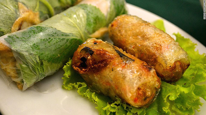 Nem rán của Việt Nam nằm trong top 10 món ăn ngon nhất thế giới