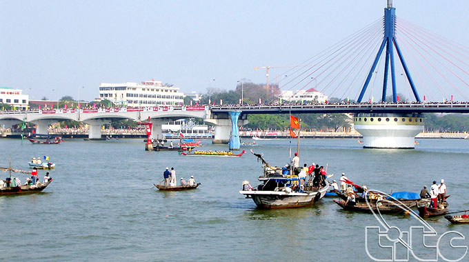 Đà Nẵng sẽ tổ chức nhiều hoạt động hấp dẫn dọc hai bờ sông Hàn trong năm 2016