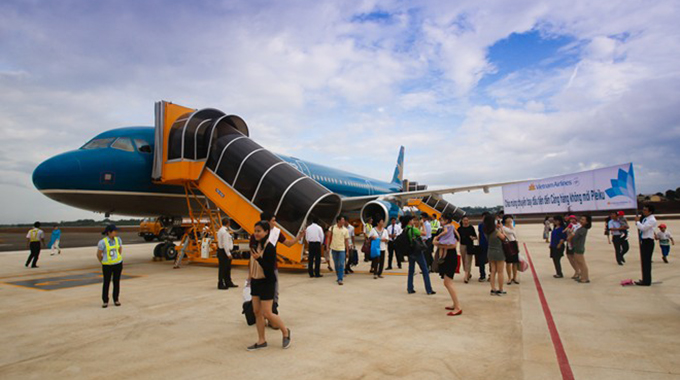 Vietnam Airlines tăng thêm 136 chuyến bay dịp nghỉ lễ 30/4